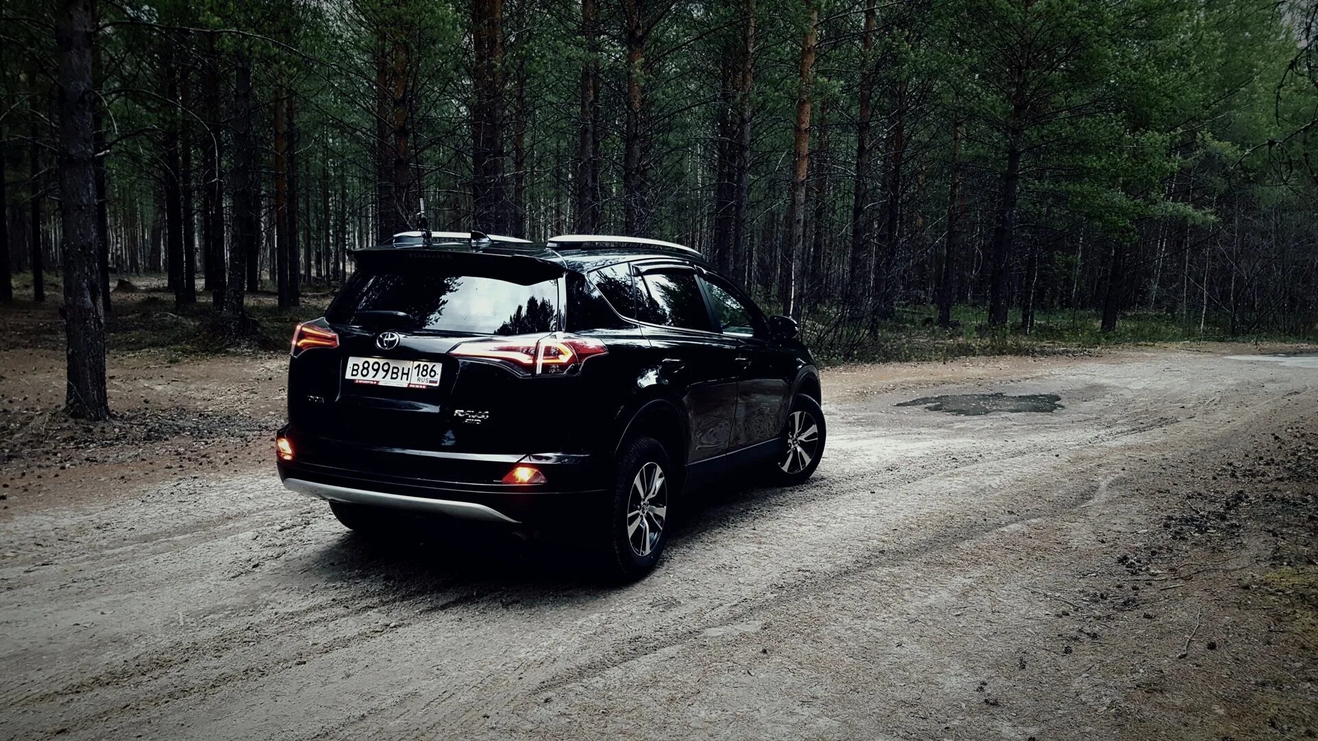 Тест рав 4. Тойота рав 4 черная. тойота рав 4 2018 черный. toyota rav4 2016. тойота рав 4 2017 черный.