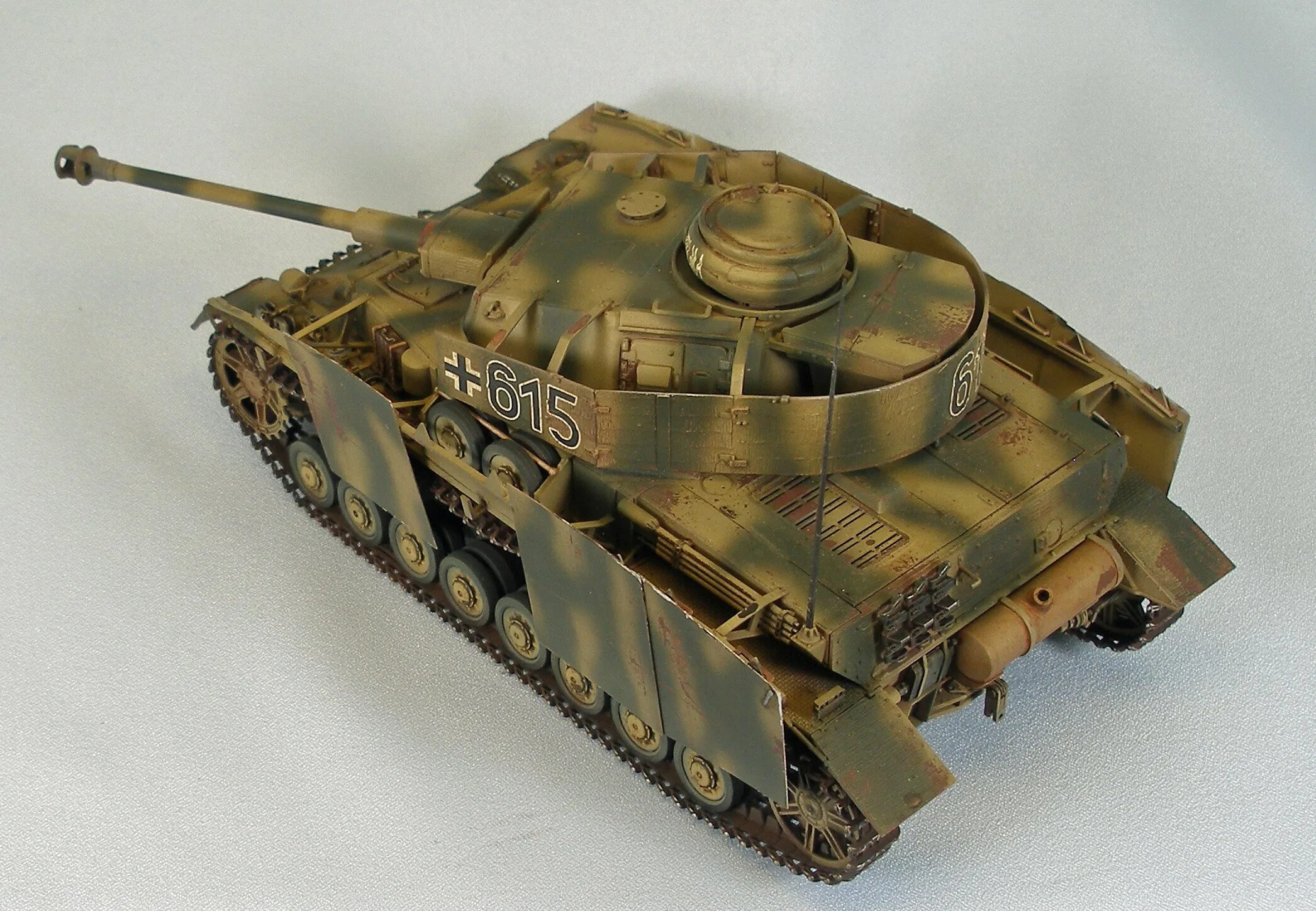 Pz 4 ausf g камуфляж. Танк pz kpfw 4 g. Pzkpfw 4 ausf h. Танк pz 4 h. Pz kpfw 4.