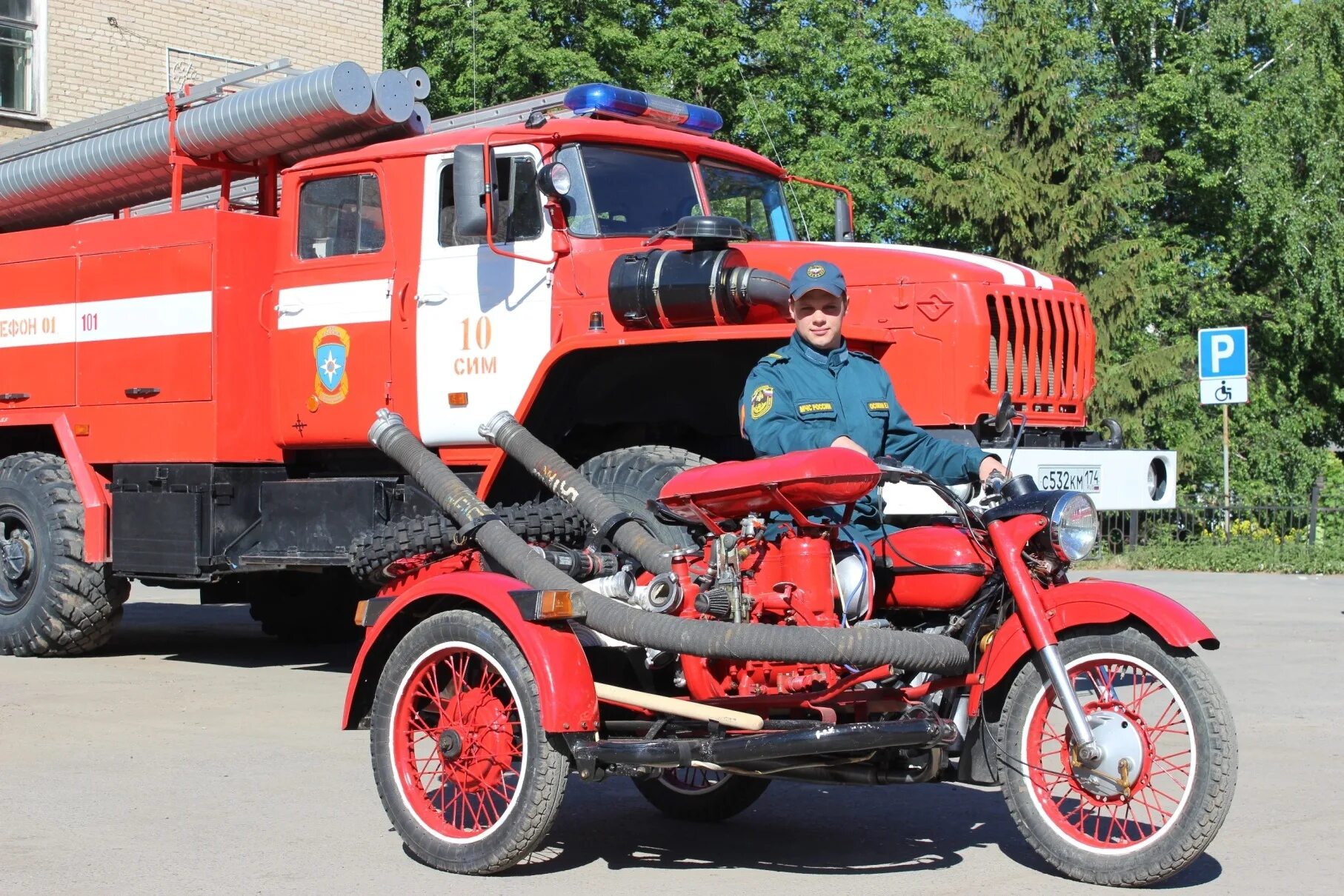 В Беларуси отреставрирован пожарный мотоцикл "Днепр П 156" 360CarMuseum.com