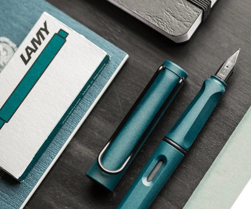 Lamy safari. Lamy петроль. Lamy Safari в блистере. Lamy Safari 313.