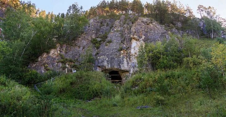 Легенды Денисовой пещеры - Черный шаман, Белая дама и другие загадки Энциклопеди