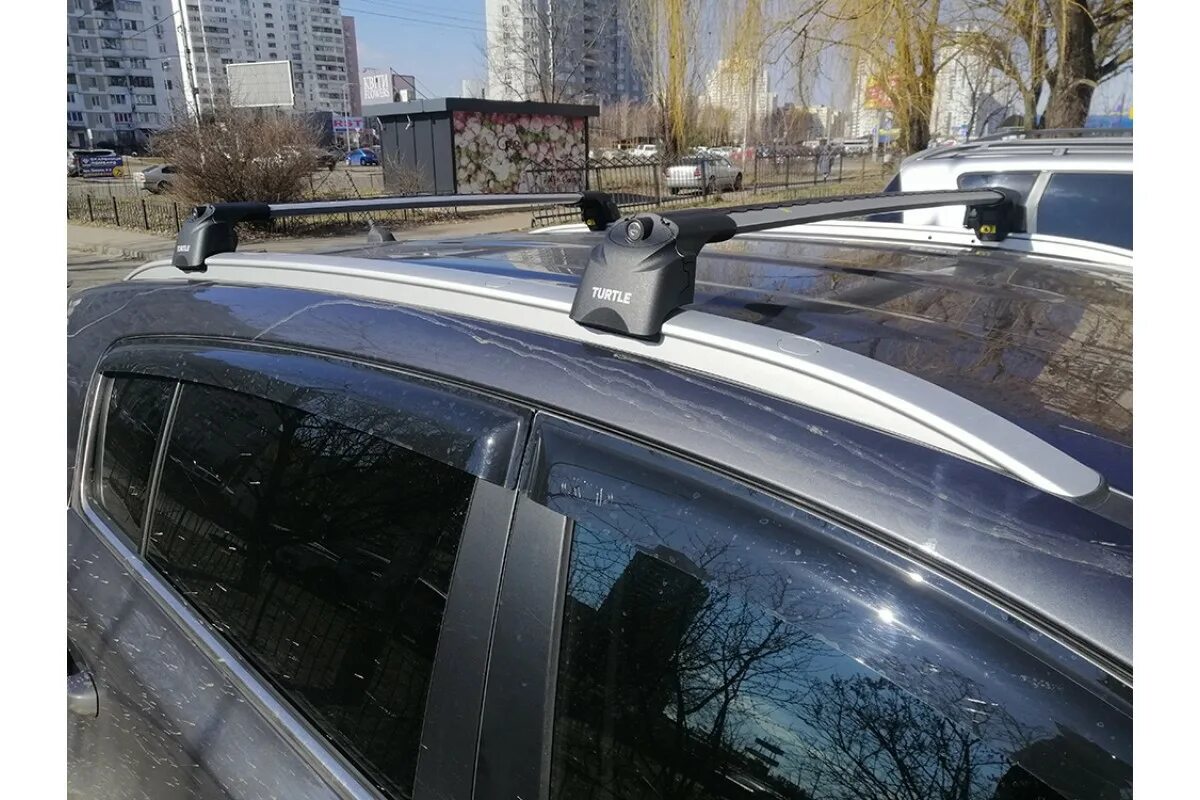 Рейлинги turtle air. Багажник тартл айр 2. поперечины тартл эир2 на авто. turtle air 1. turtle багажники.