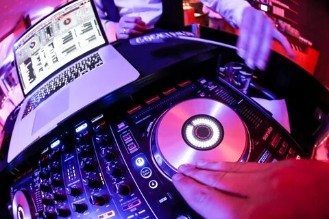 KVADRAT Live - xxxASDDGxxx (KVADRAT Dj School).mp4.