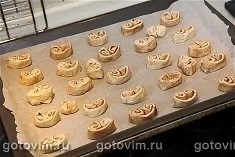 Слоеные печенья с корицей