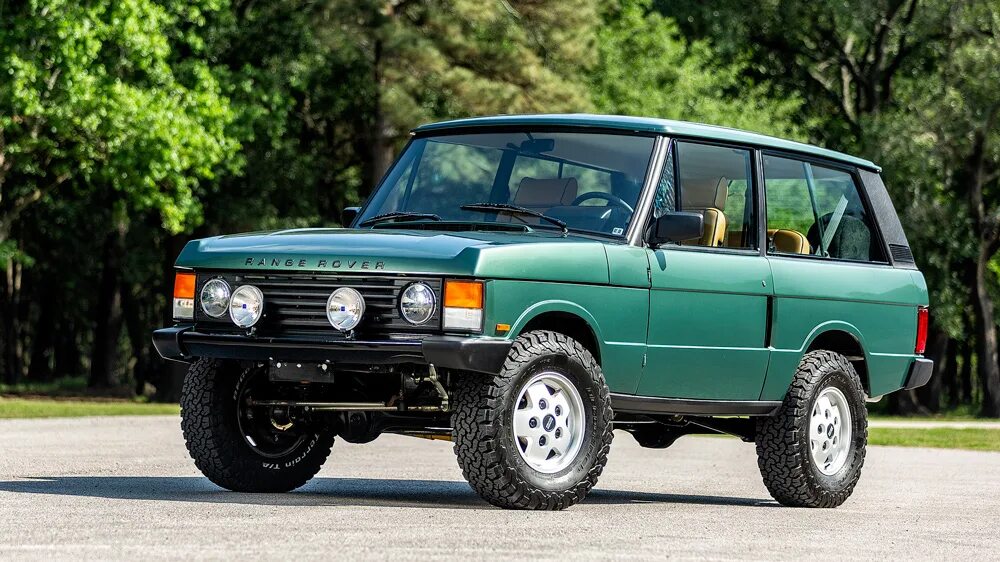 Ленд ровер 1 поколение. Range Rover Classic 5 Doors. Рендж Ровер 1 поколение. Ленд Ровер Рендж Ровер 1. Рендж Ровер Классик 1969.