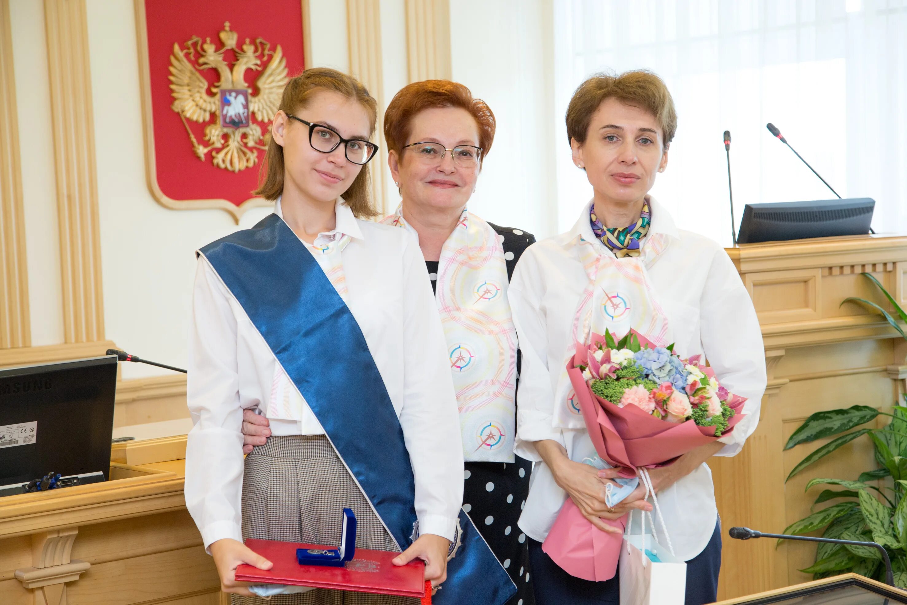 Томск ру новости. Премия Думы Томской области. Премия законодательной Думы Томской области 2022. Лауреат премии законодательной Думы Томской области.