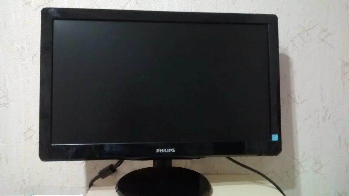 Филипс 200. Монитор Philips 200v4l. Монитор Fujitsu l20t-1 Eco. Монитор Philips 223v5l монитор 22.3. Samsung 1600 900 монитор.