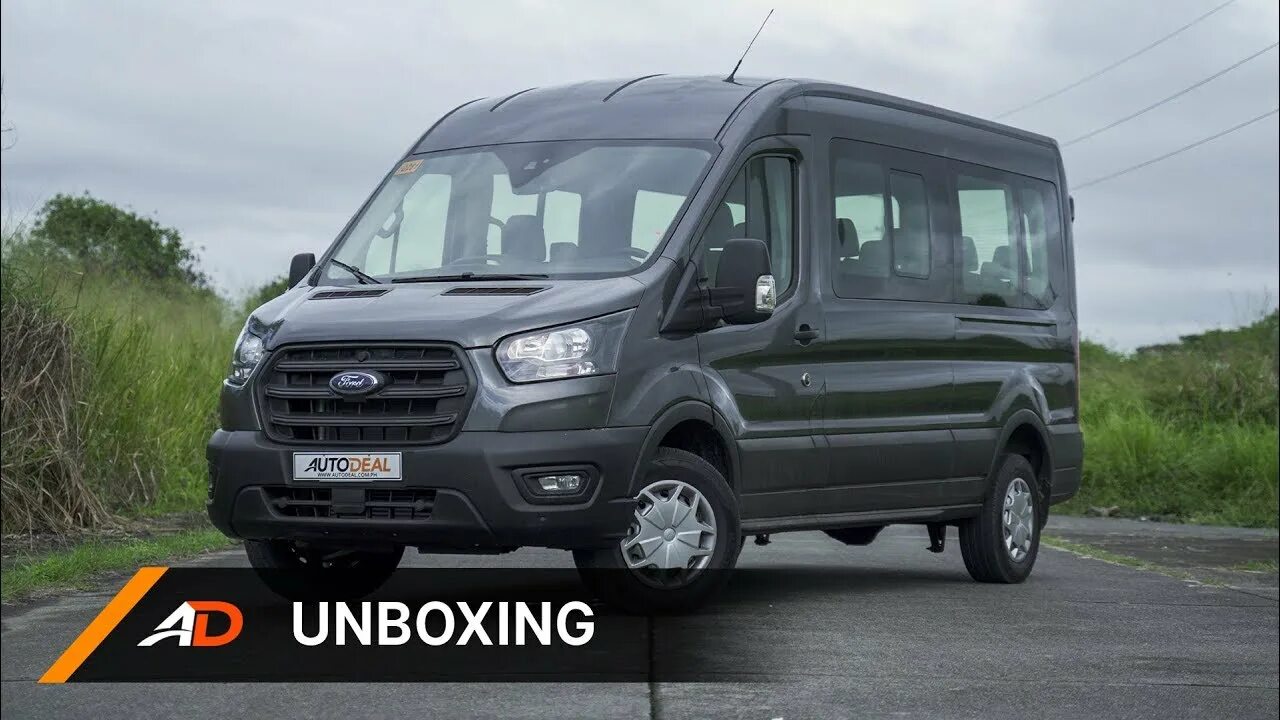 Ford Transit 2021. Ford Transit 2020. 2020 Ford Transit Passenger van. Ford Transit 2020 пассажирский.