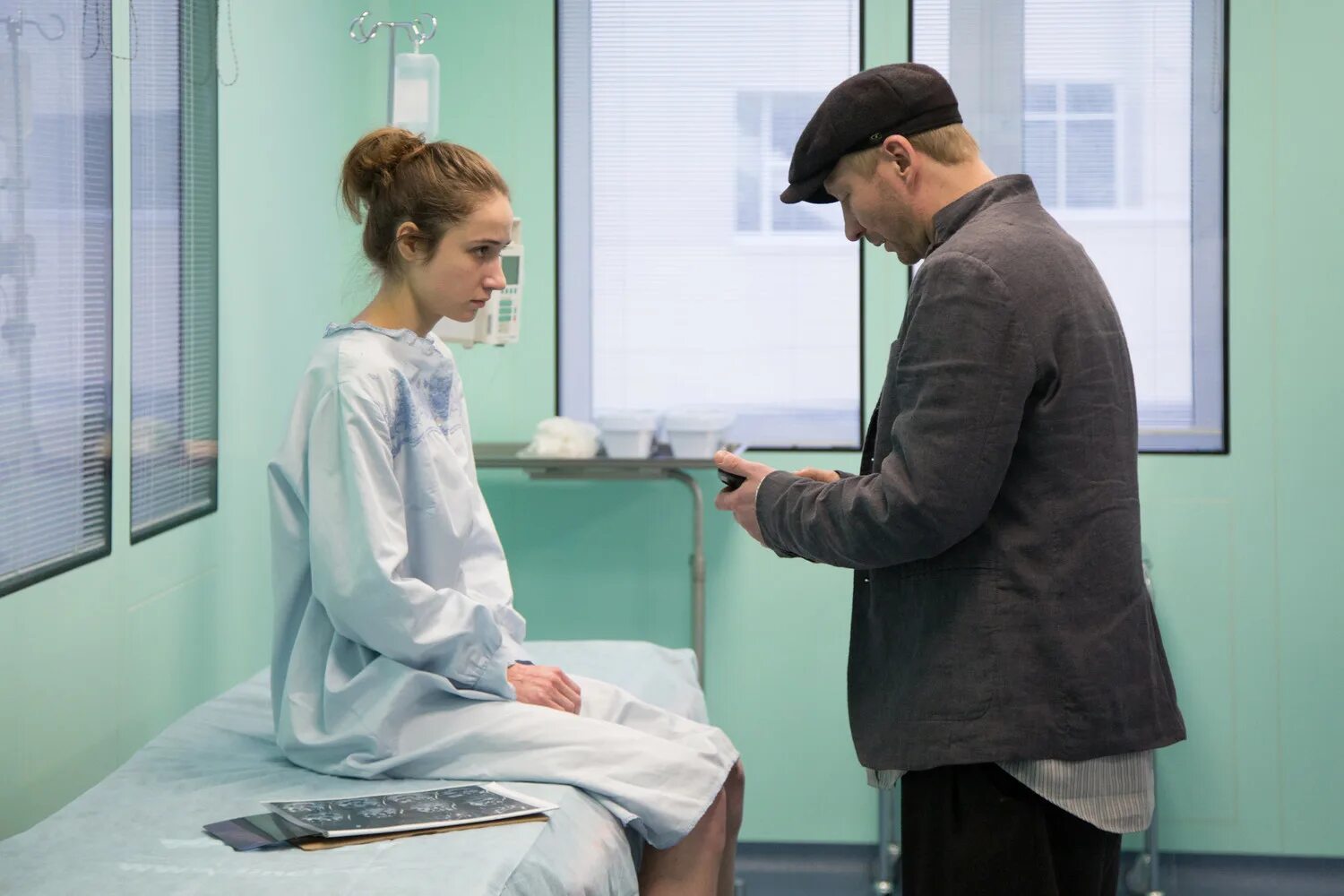 сериал мажор 1. олег брагин склифосовский. хрупкие создания сериал 2020. сериал за час до рассвета 2020.