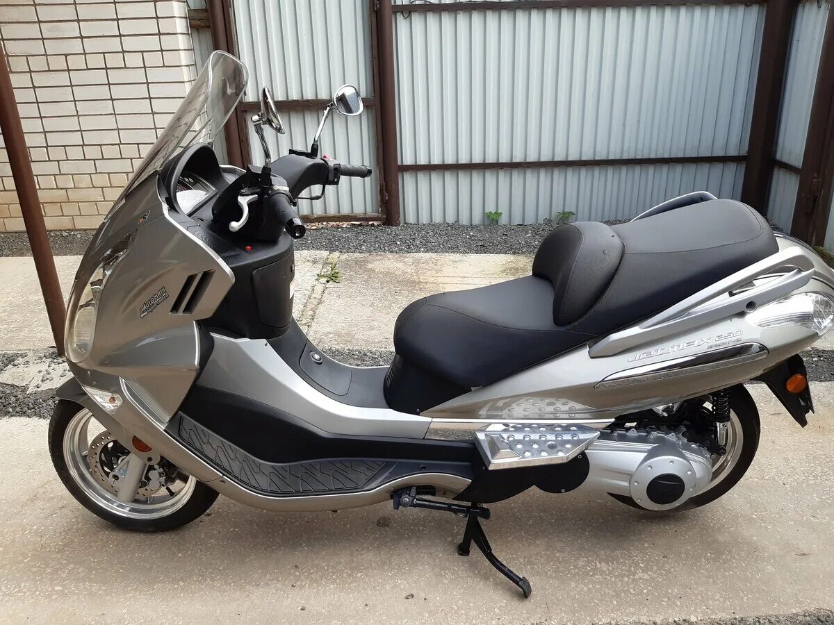 Макси скутер бу. Макси скутер Джет Макс 250. CFMOTO Jet Max (cf250t-6a). CFMOTO Jetmax CF 250. CF Moto Jetmax 250.