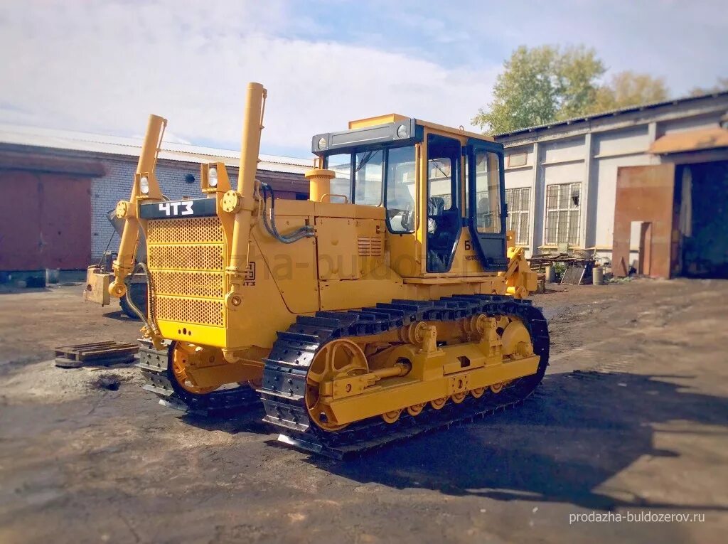 Трактор чтз б10м. Бульдозер чтз б10м. Чтз б10. Бульдозер чтз б10. Чтз б10.