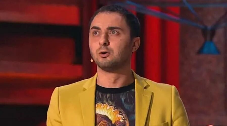 Камеди демис карибидис последние. Демис карибидис 2025 камеди клаб. демис карибидис квн. демис карибидис 2025. грек в камеди клаб.