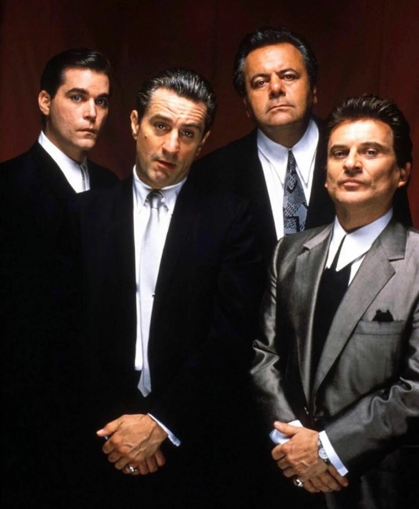 Goodfellas 1990. Goodfellas заставка. Славные парни 1990 де ниро. Тони сирико славные парни. Славные парни 1990 постер.
