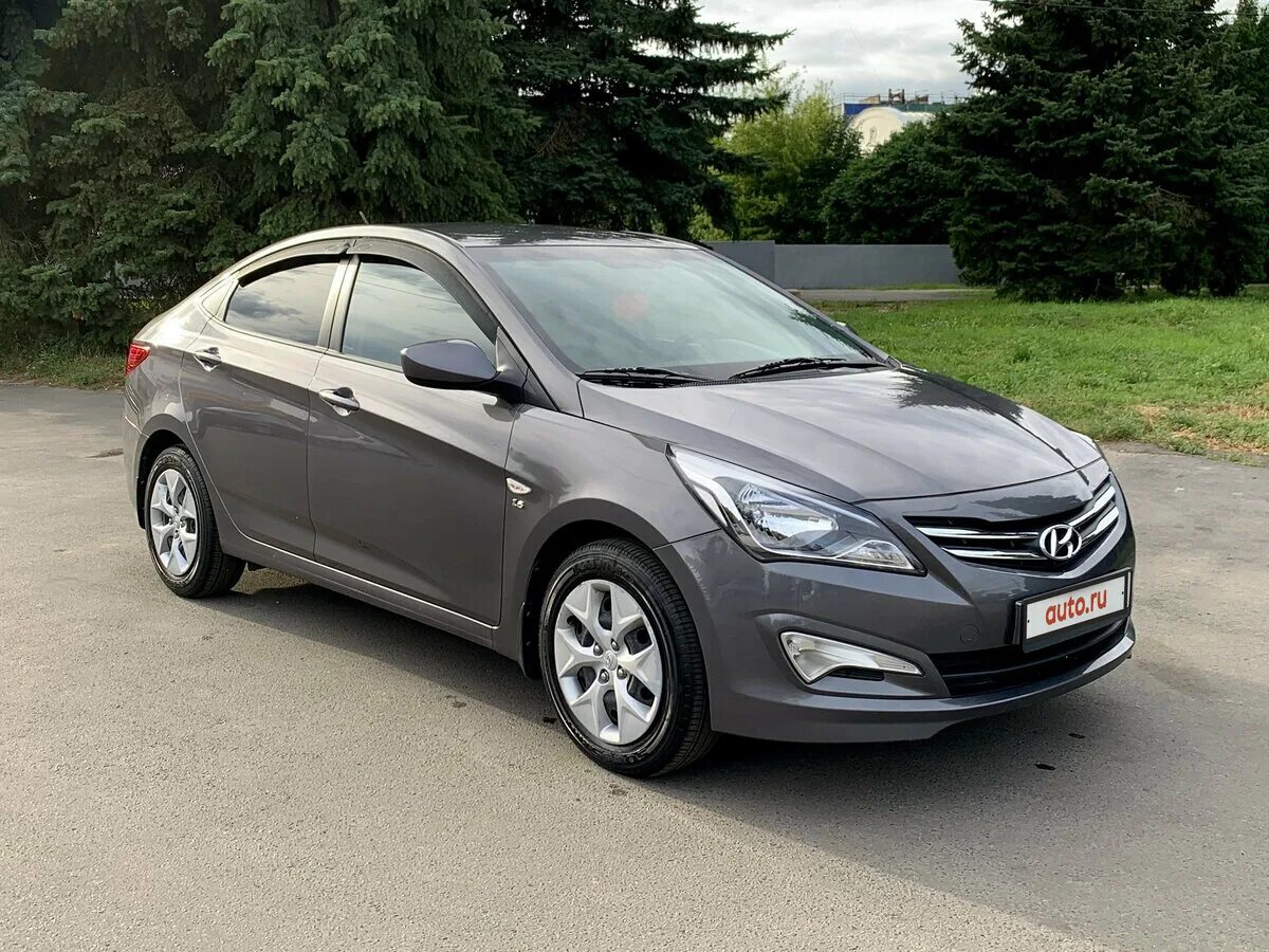 Хендай солярис 1.4 2015 год. Hyundai Solaris 2015 серый. Hyundai Solaris 2015 седан. Хендай Солярис седан 2015 серый. Solaris 1.6.