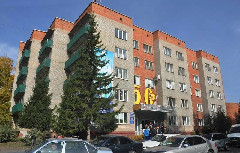 Дк малунцева омск зал. Опек колледж омск. Малунцева 36 омский промышленно экономический. 56 колледж омск. Малунцева 25 омск.