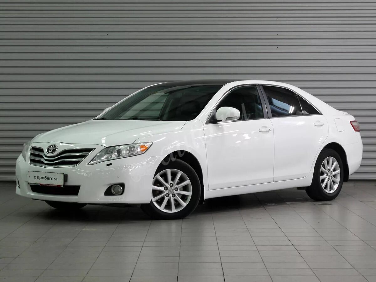 5 рестайлинг. Камри 40. Стоит ли покупать камри 40. Камри 40 2. Toyota camry vi xv40 рестайлинг white.