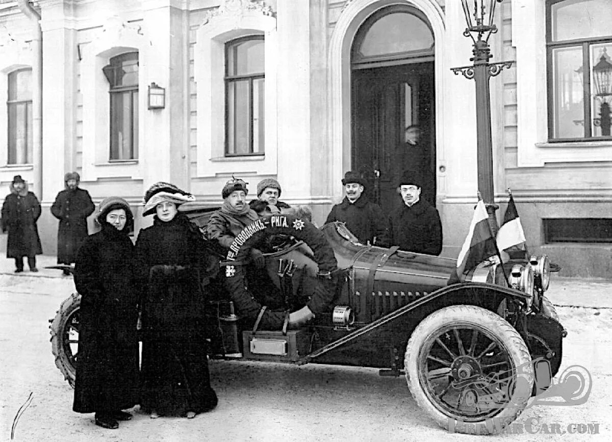 Первый автомобиль в москве. Руссо-Балт ралли Монте-Карло. Автомобиль Руссо-Балт 1912 года. Руссо Балт Монте Карло. Руссо Балт 1911.