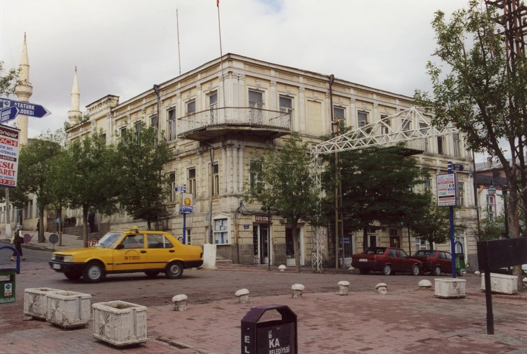 Российский карс. Карс русская архитектура. Город карс. Kars в Орле. Карс 2006.