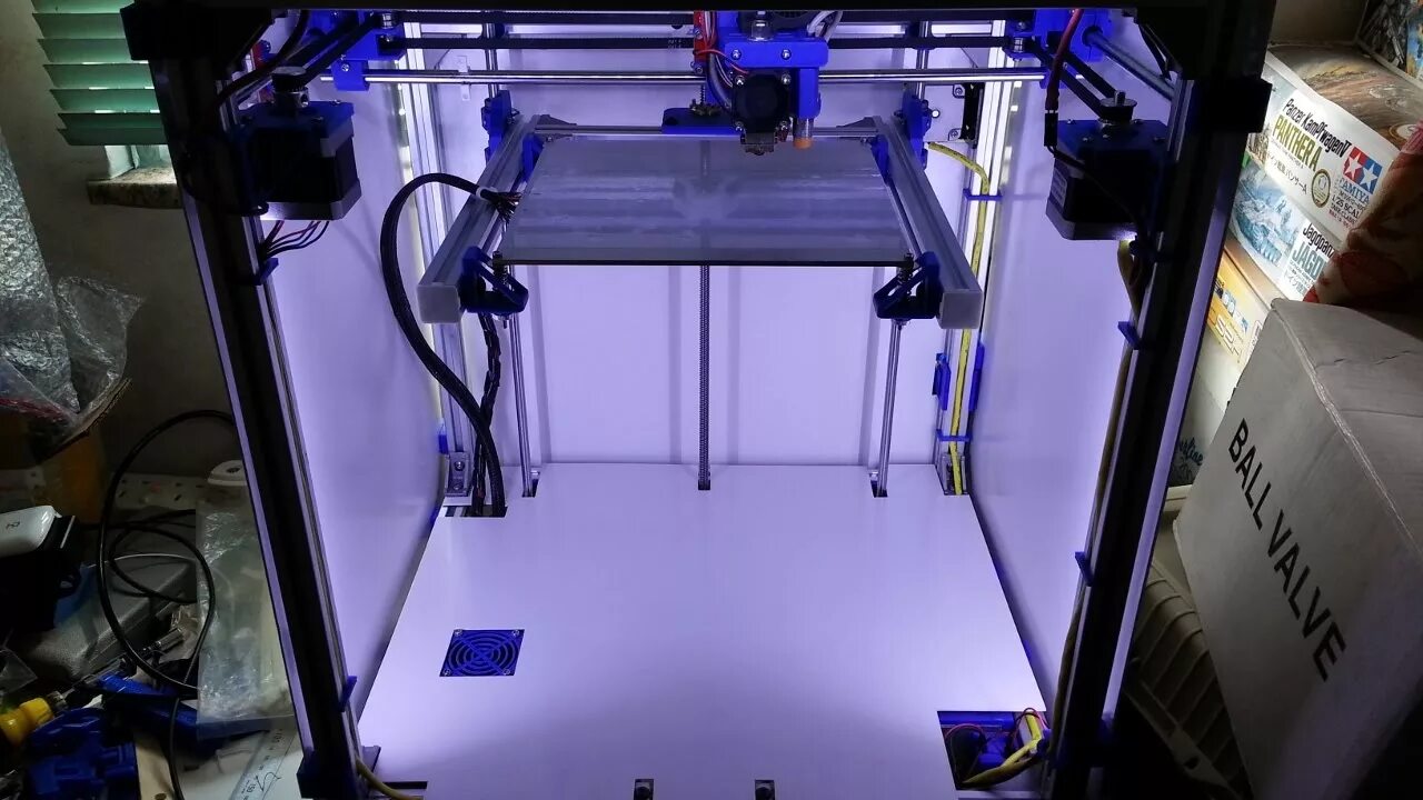 Включи 3 д принтеры. Voron 3d принтер. Принтер Hypercube. Growbox 3d Printer. 3d принтер fora f300.