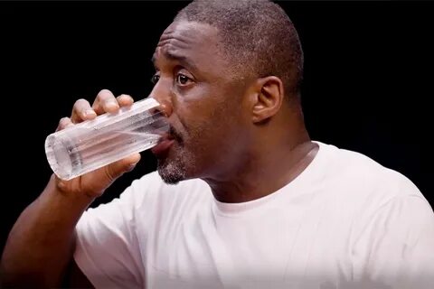 Idris elba eating hot wings