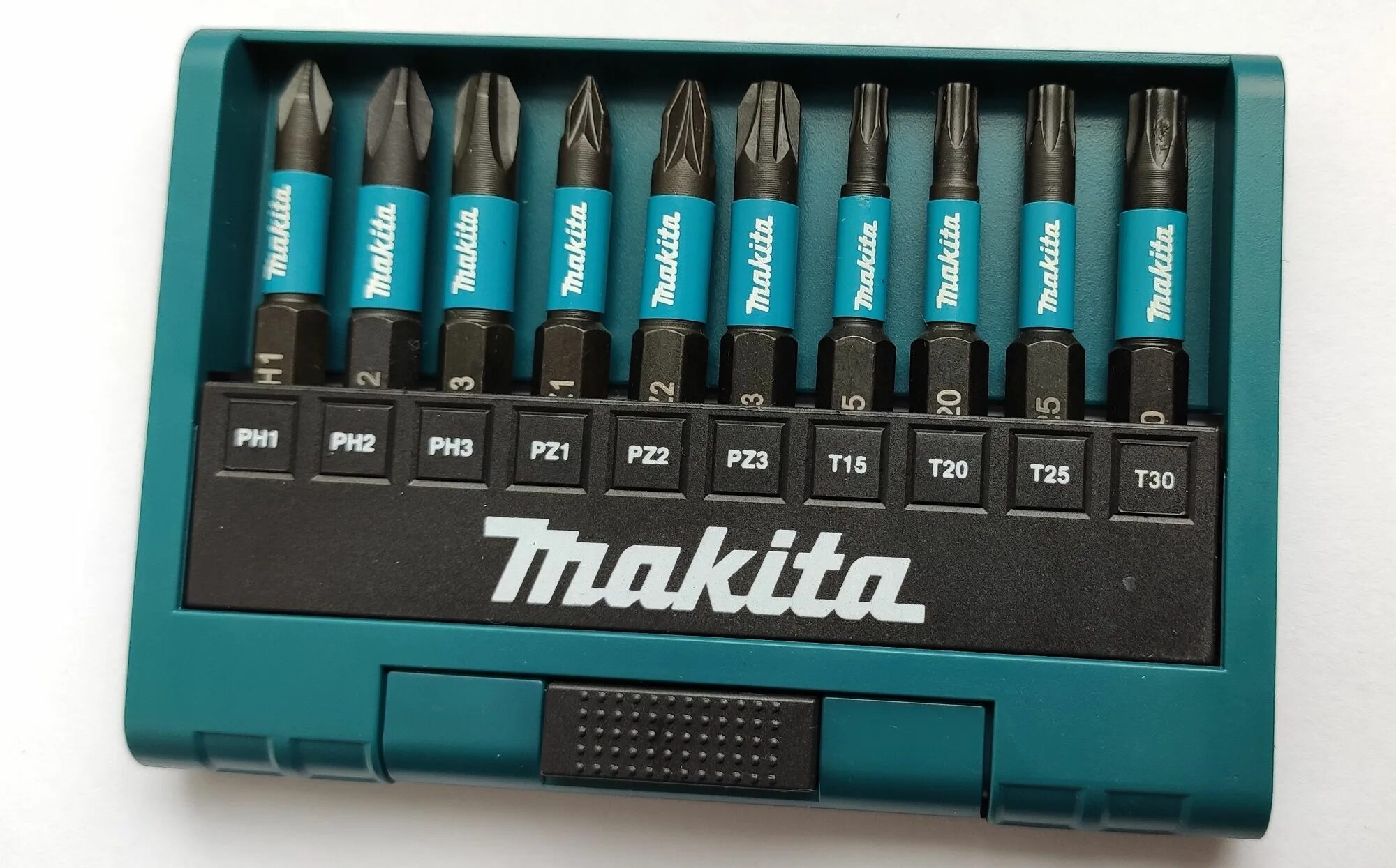 Бита makita black. Набор бит макита. набор бит 2607017692. насадки на импакт. бита магнитная.