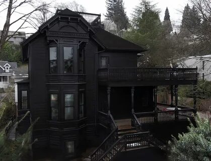 Black to the old house
