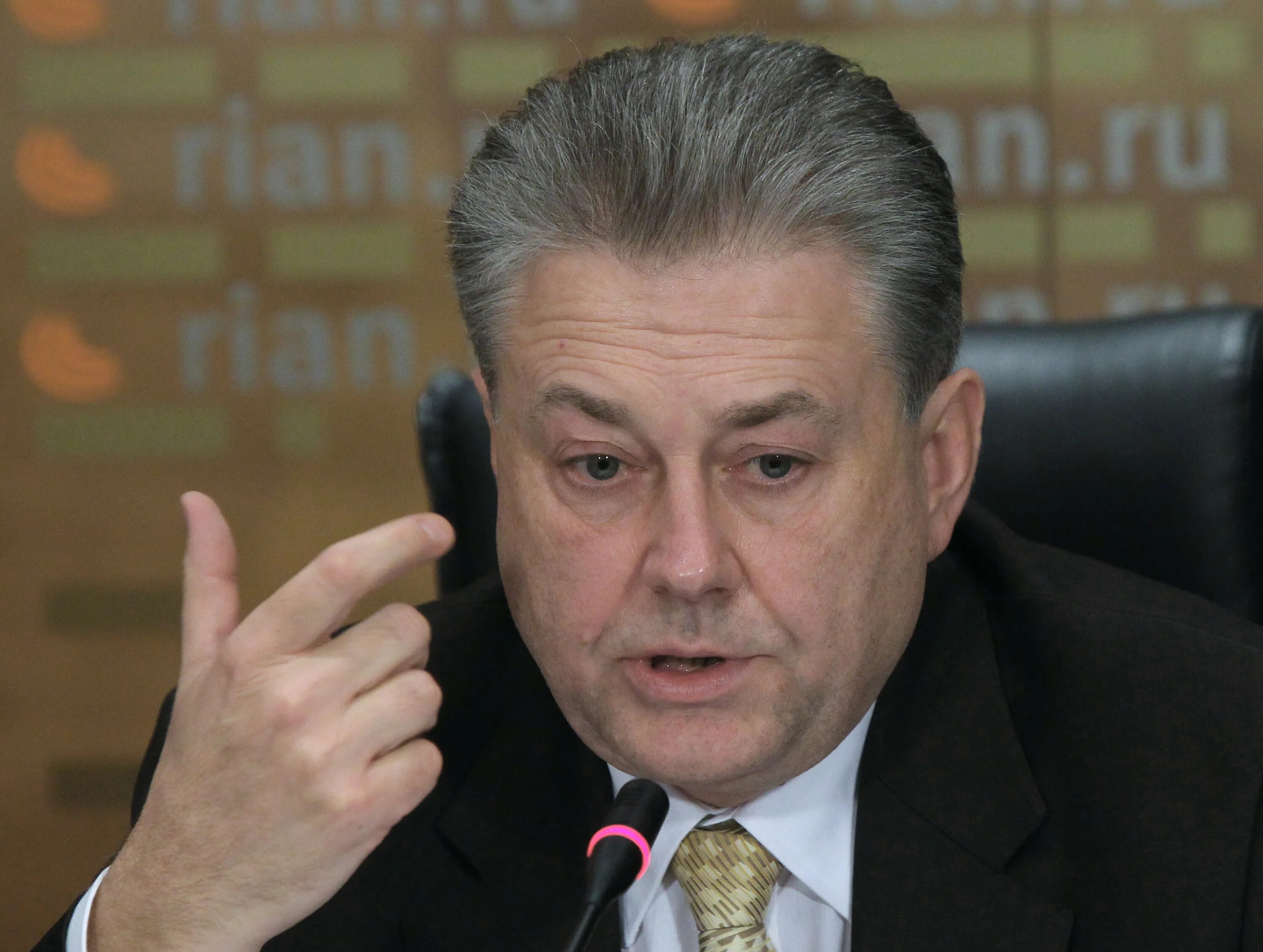 Представитель украины. Владимир ельченко посол. владимир ельченко оон. украинский представитель в россии. павел ельченко.