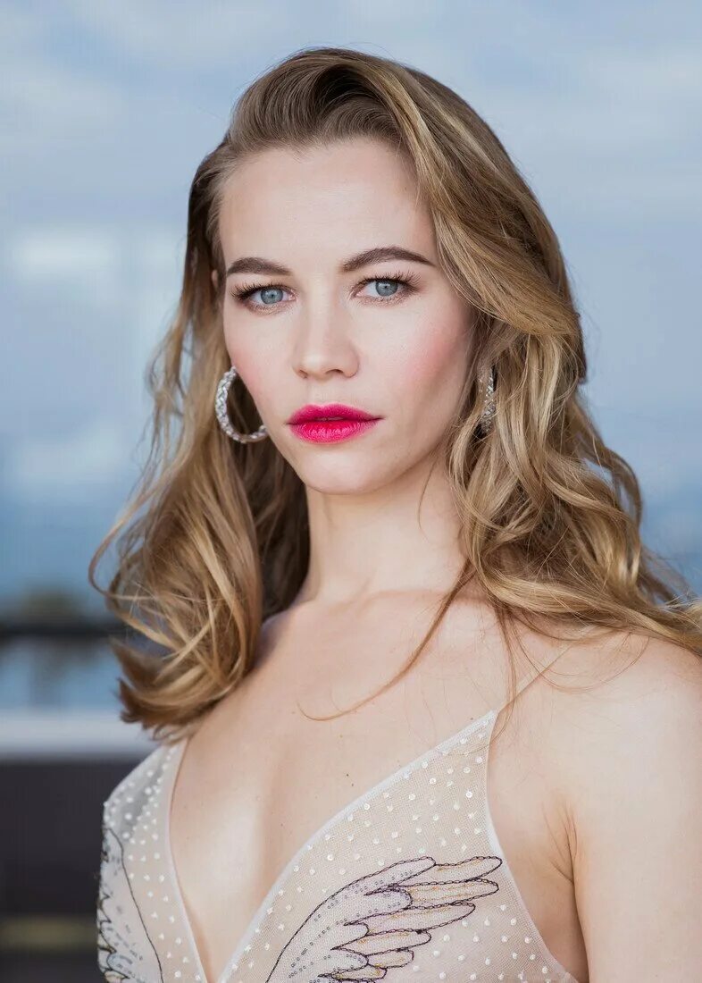 Светлана устинова 2020. Светлана устинина актриса. Светлана устинова бумер 2. Светлана устинова 2021. Актриса из бумера 2.