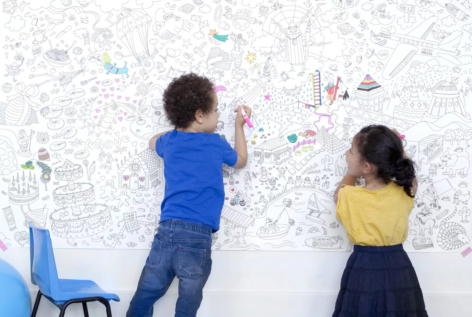 Draw on wall