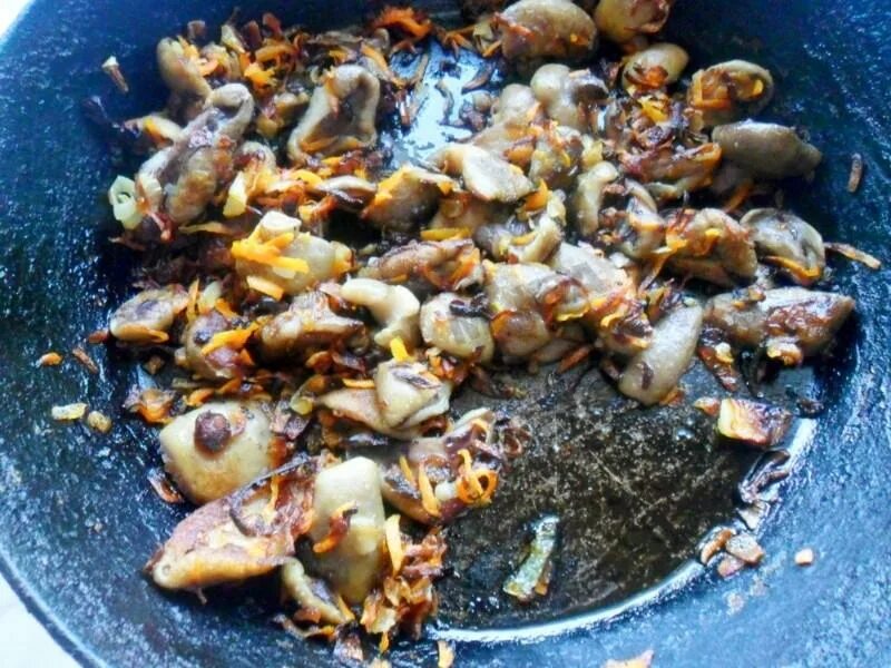 Курица с маслятами. Курица с маслятами