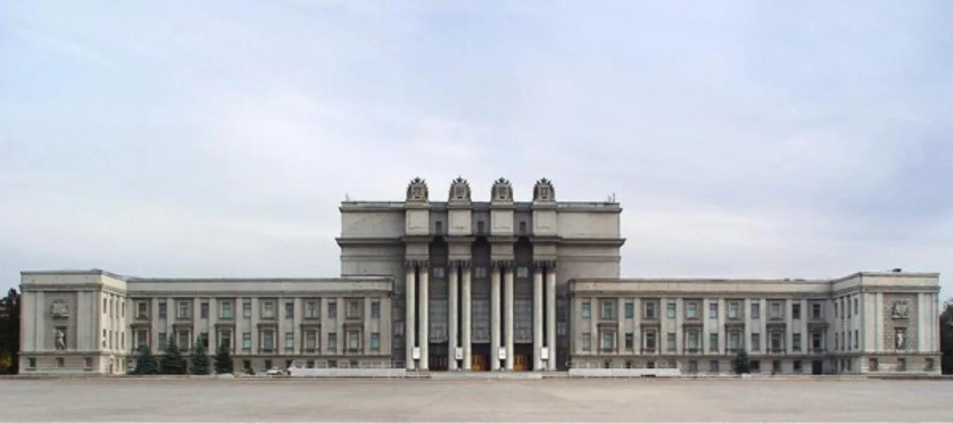 Площадь куйбышева театр оперы. Театр оперы и балета самара. Площадь куйбышева самара. Самара театр оперы и балеты на площади куйбышева. Самарский театр оперы и балета куйбышева.