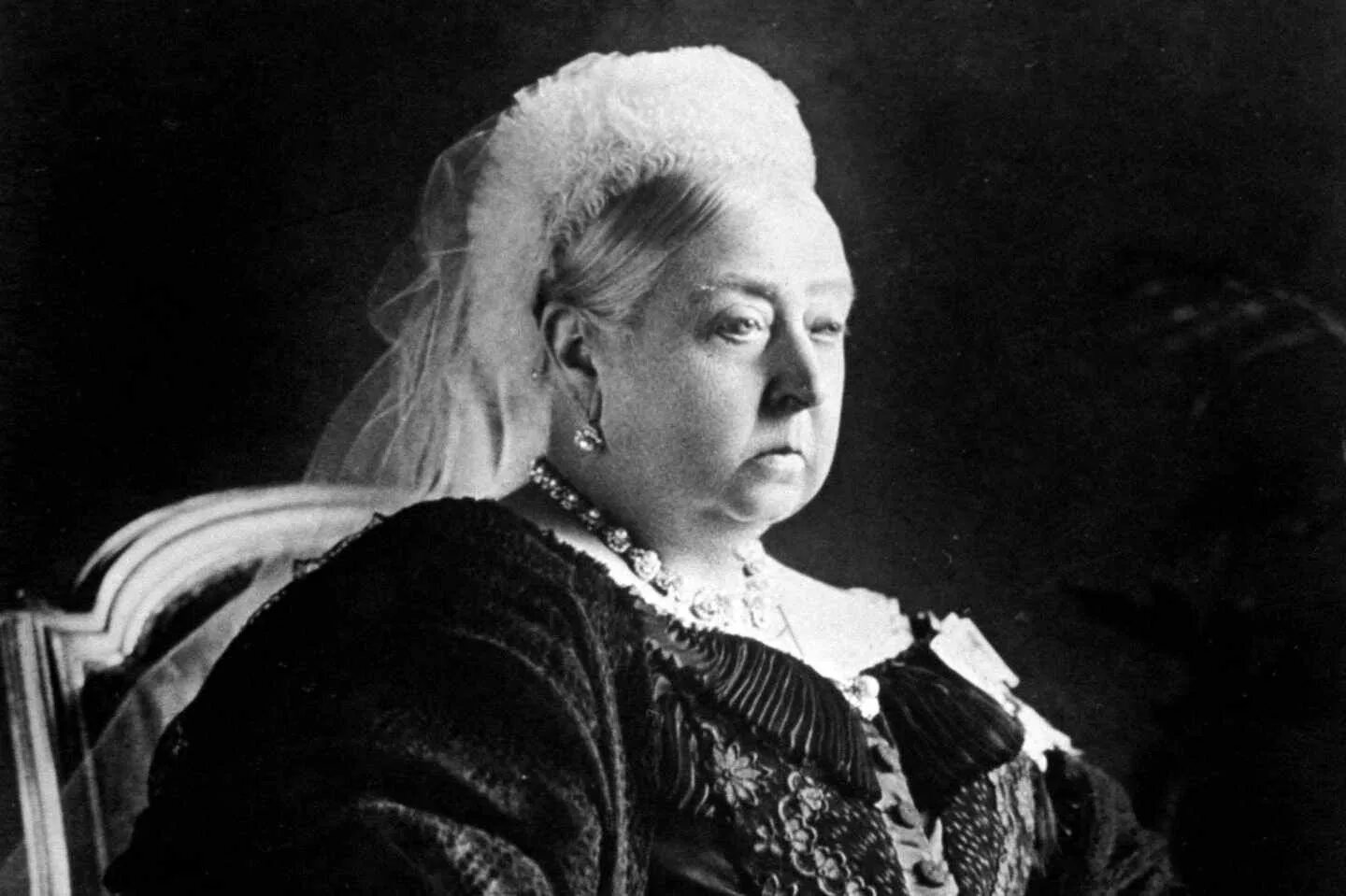 Англия 1901. Early in her reign queen victoria. Рост королевы виктории. Early in her reign queen victoria. Early in her reign queen victoria.