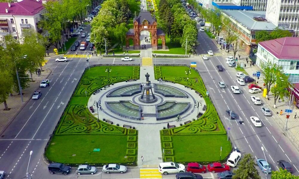 Ул главная краснодар. Главная пешеходная улица краснодара. Ул главная краснодар. Ул главная краснодар. Краснодар центральные улицы города.