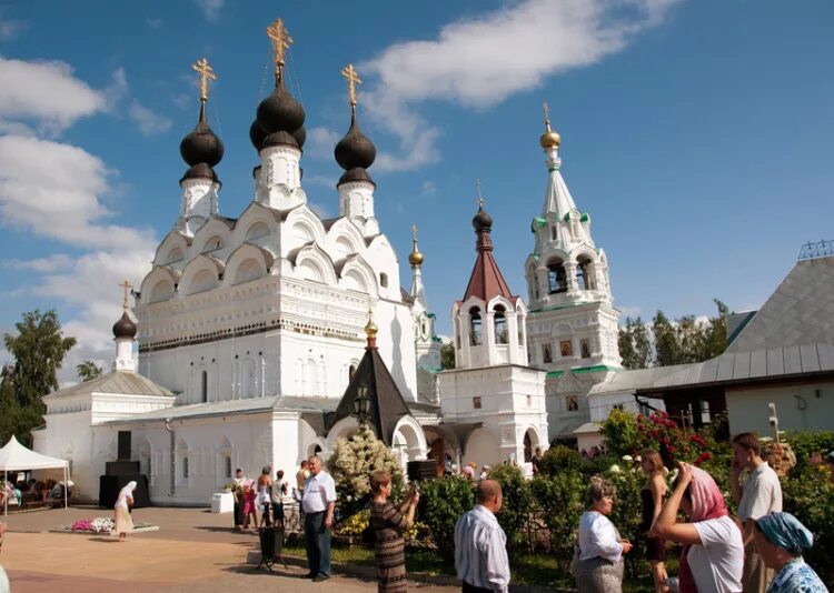 Свято-Троицкий монастырь в Муроме Петра и Февронии. Храм Петра и Февронии в Муроме. Храм Петра и Февронии в Муроме Свято Троицкий. Женский монастырь в Муроме Петра и Февронии. Муромские святые монастырь