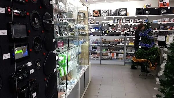 Автомагазин вираж. Просп. Вираж саранск лямбирское. Лямбирское шоссе 3 саранск. Автомагазин вираж.