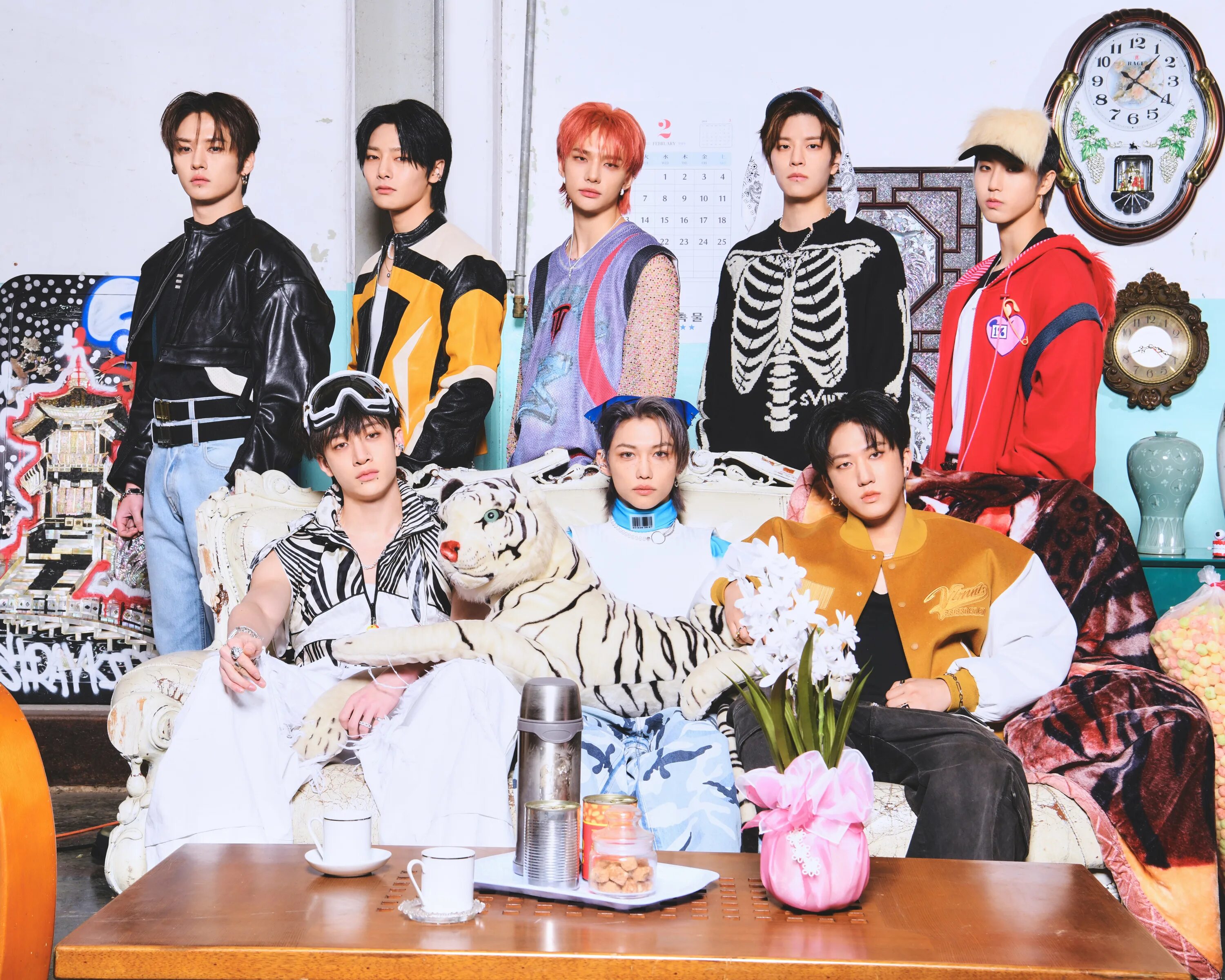 Песня 5 star stray. Группа Stray Kids 2023. K-Pop группа Stray Kids. Хёнджин Stray Kids 2023. Stray Kids 5 Star.