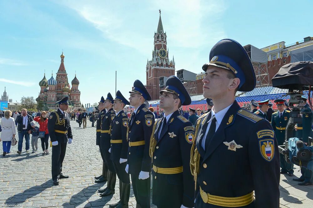 Фсо президентского полка. Форма ФСО президентский полк. Солдаты ФСО президентский полк. Форма президентского полка ФСО.