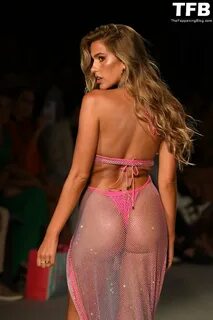 Kara Del Toro Displays Her Sexy Boobs & Butt at the Beach Bunny Fashion...