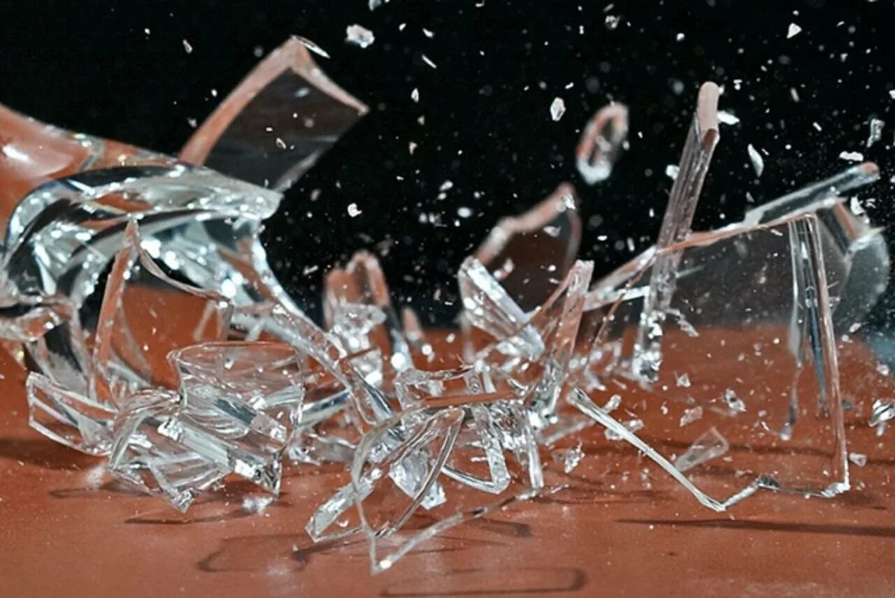 Хрусталь баккара кобальт. Грани хрусталя. Хрустальные фужеры дятьковский хрустальный завод. Хрусталь с алмазной гранью. Советский хрусталь.