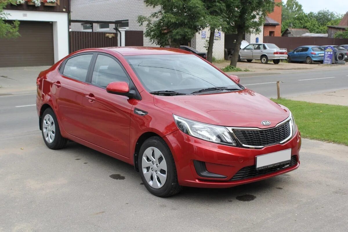 Кия Рио 3. Kia Rio III 2012. Киа Рио 2014 красная. Kia Rio 3 красная. Rio красный