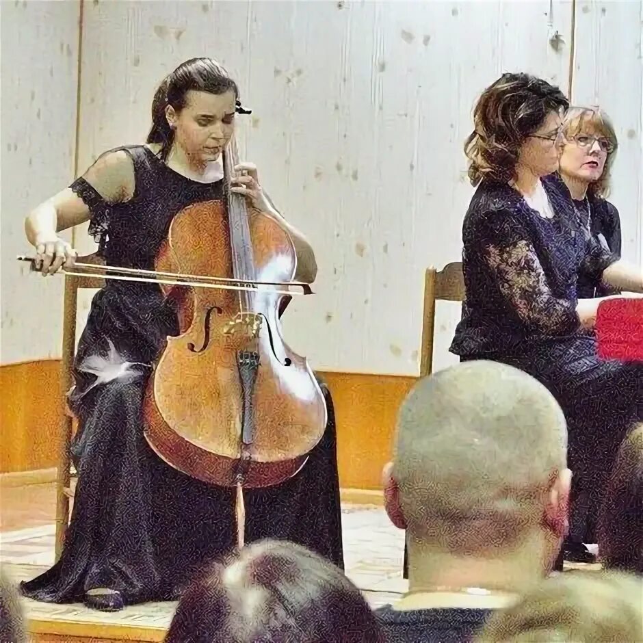 Сюита виолончели 1. Екатерина жук виолончель. виолончелистка анастасия карпенко 4 дмш самара. ольга фомичева виолончель. виолончелист с вело.