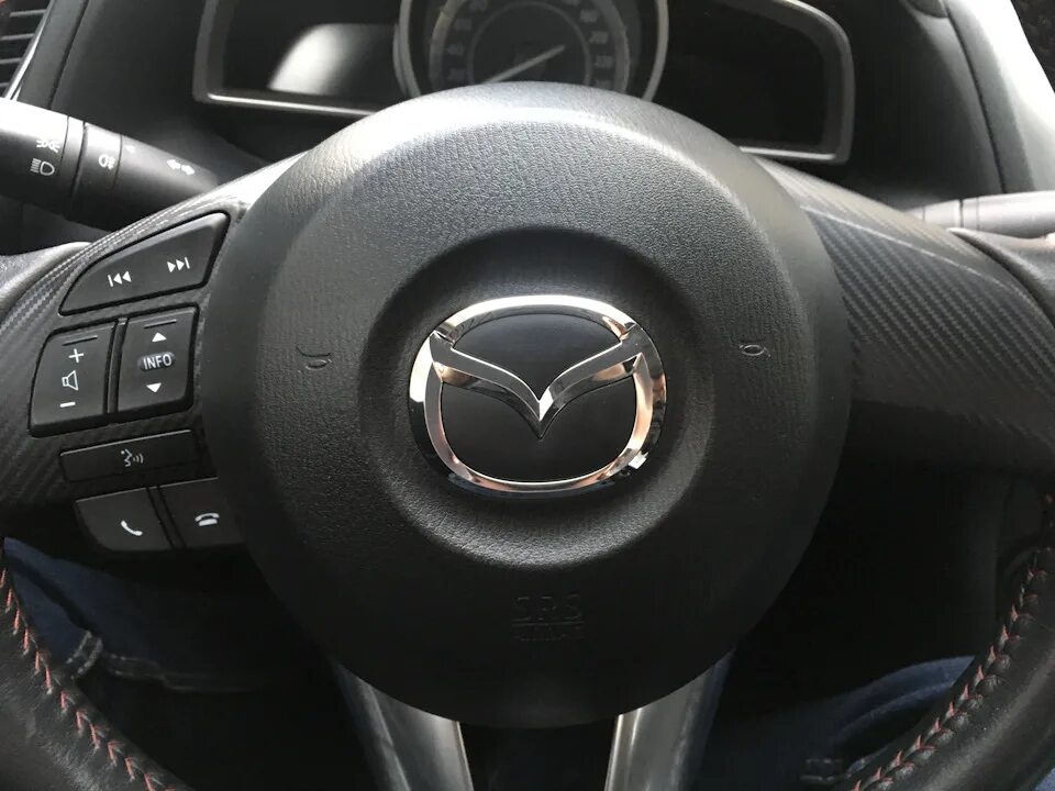 Круиз мазда 6. Руль Mazda 3 BM. Mazda 3 круиз контроль. Mazda 3 BM круиз контроль. Круиз контроль Mazda CX-5.