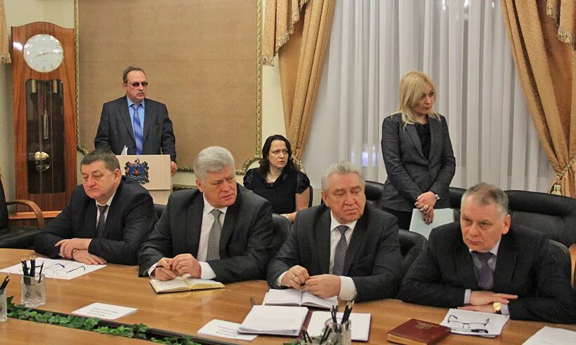 Брянское управление имущественных отношений. Брянское управление имущественных отношений. Брянское управление имущественных отношений. Омутнинская районная администрация. Управление имущественных отношений брянской области карелина с.