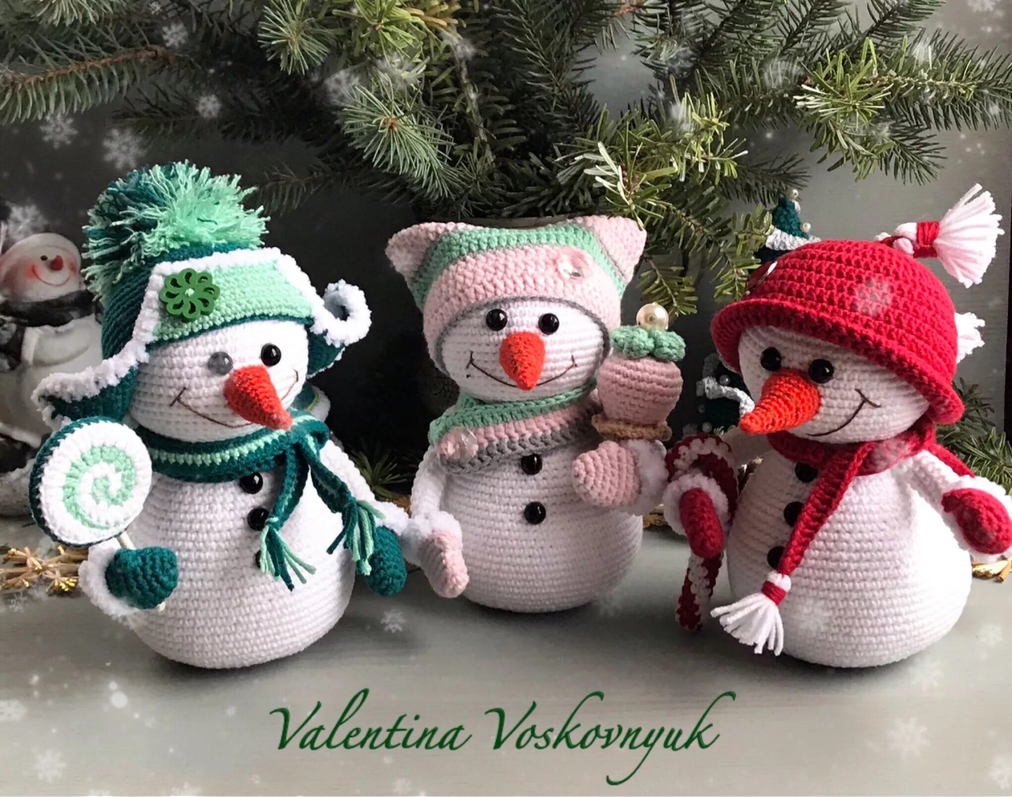 елочные игрушки амигуруми. эмили фриман игрушки амигуруми. эмили фриман новогодние игрушки. вязаные елочные игрушки. вязание крючком новые игрушки.