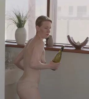 Sandra Hüller ist nackt auf provokanten Fotos! 