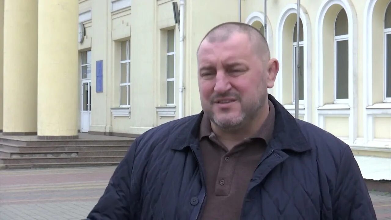 Освобождение от похищения. Дочь мэра купянска. Мер купянска. Геннадий мацегора купянск. Мацегора геннадий николаевич купянск.