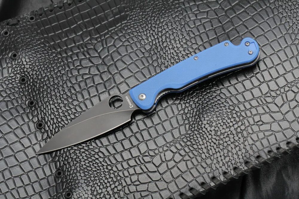 Нож стинг шаблон. Складной нож Daggerr Sting Blue g10 Blackwash сталь d2. Dagger нож Sting vg10. Нож Dagger Vendetta. Нож Sting g10 25 см..