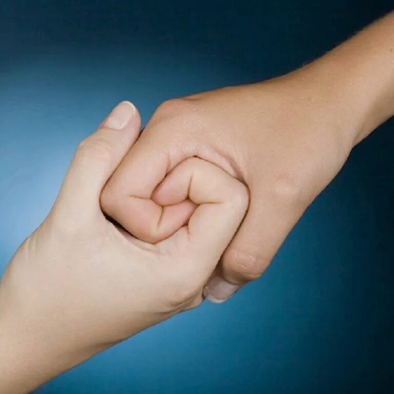 Эффект сопереживания. Сочувствие и сопереживание. Реальная забота картинки. Сопереживание и взаимопонимание. Эмпатия сочувствие.