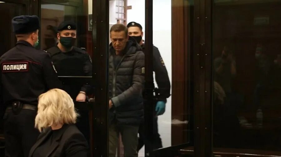 Открывают ли суды. Навальный суд 2 февраля 2021. Навальный на суде в колонии.