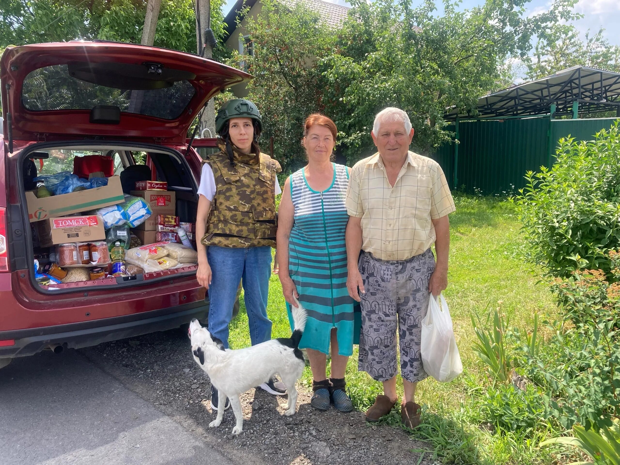 Городской округ город белгород. Как живут люди в белгороде. Белгород панорама харьковская гора. Митинг в белгороде. Митинг в поддержку навального в белгороде.